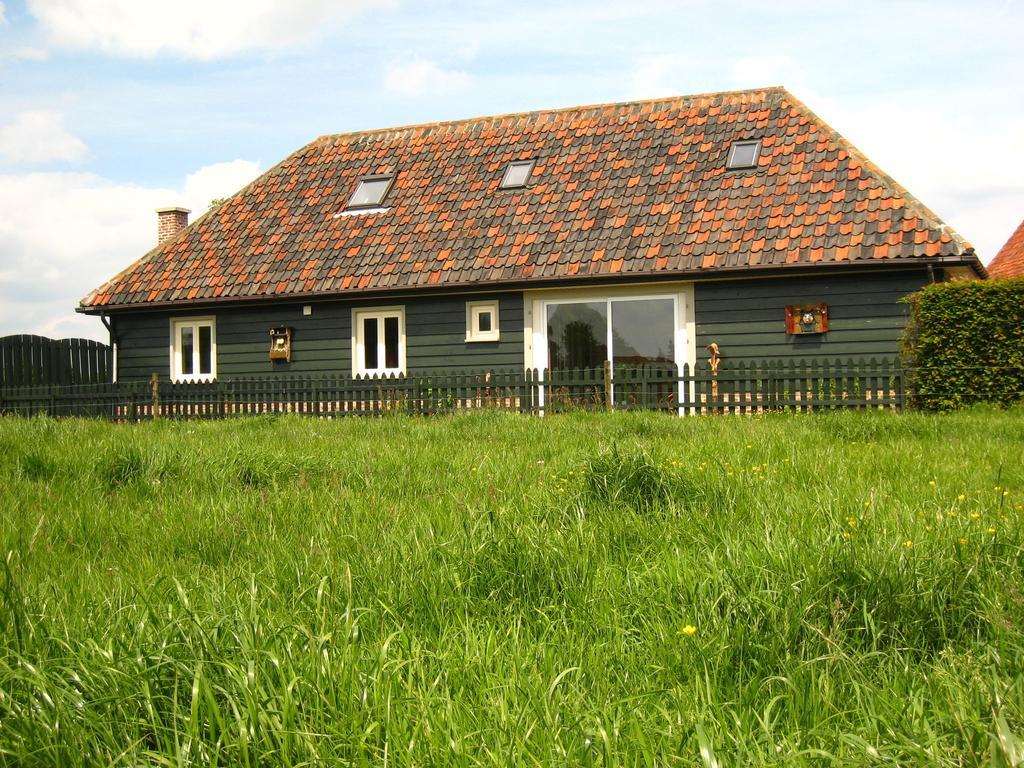 Charming Holiday Home In Zele Near The Forest Zewnętrze zdjęcie