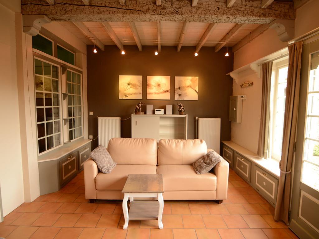 Charming Holiday Home In Zele Near The Forest Zewnętrze zdjęcie