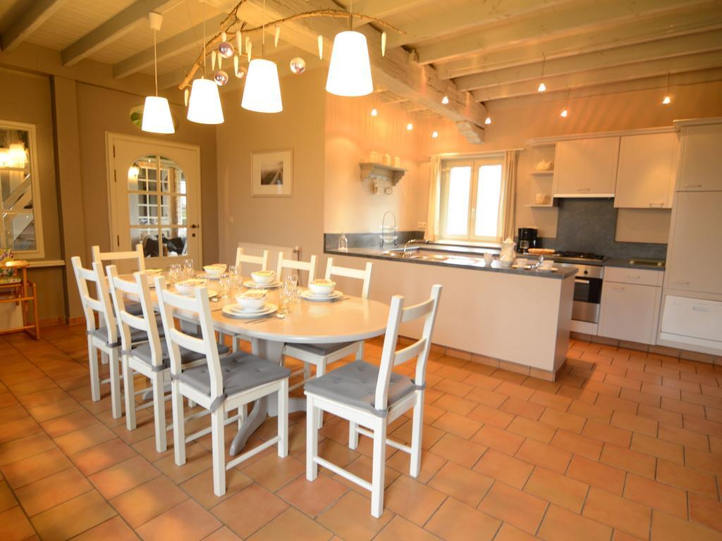 Charming Holiday Home In Zele Near The Forest Zewnętrze zdjęcie