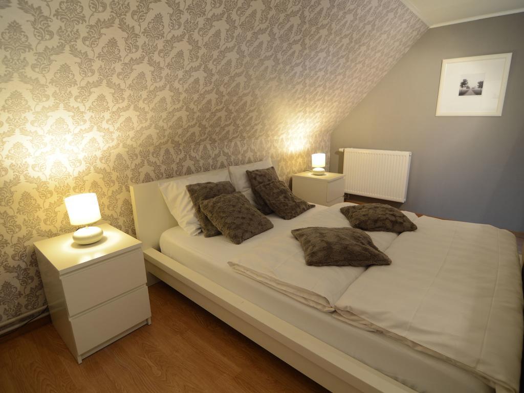 Charming Holiday Home In Zele Near The Forest Zewnętrze zdjęcie